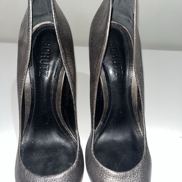 Schutz Women's Matte Metallic Grey Silver Leather Stiletto Pumps Sz 7 Point Toe - Picture 6 of 10